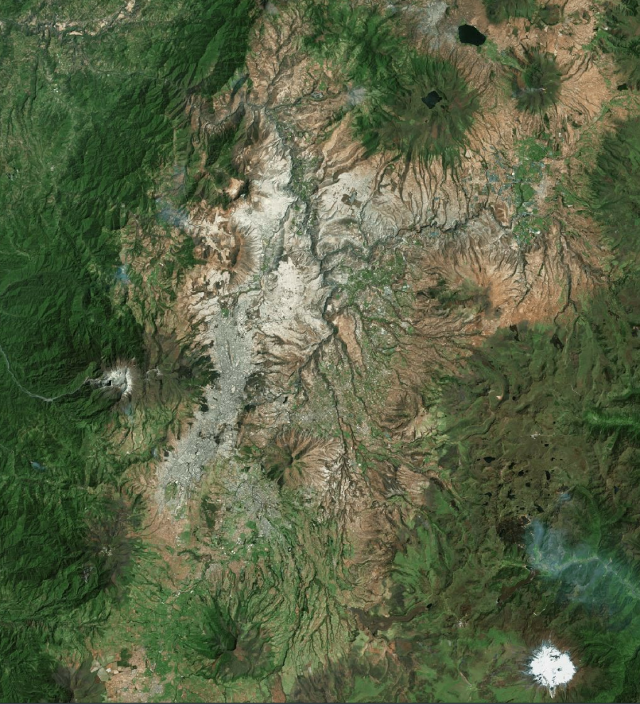Quito Luftbild 2021 Earthstar Geographics Bing
